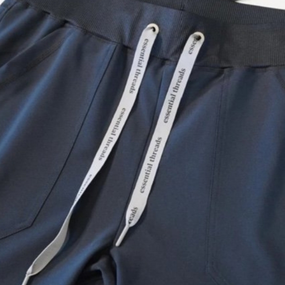 Essential Threads Scrub Set - Picture 5 of 5